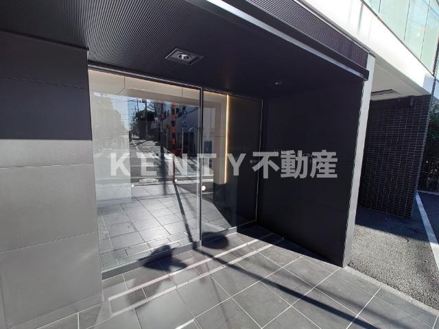 エントランス　清潔なエントランスです