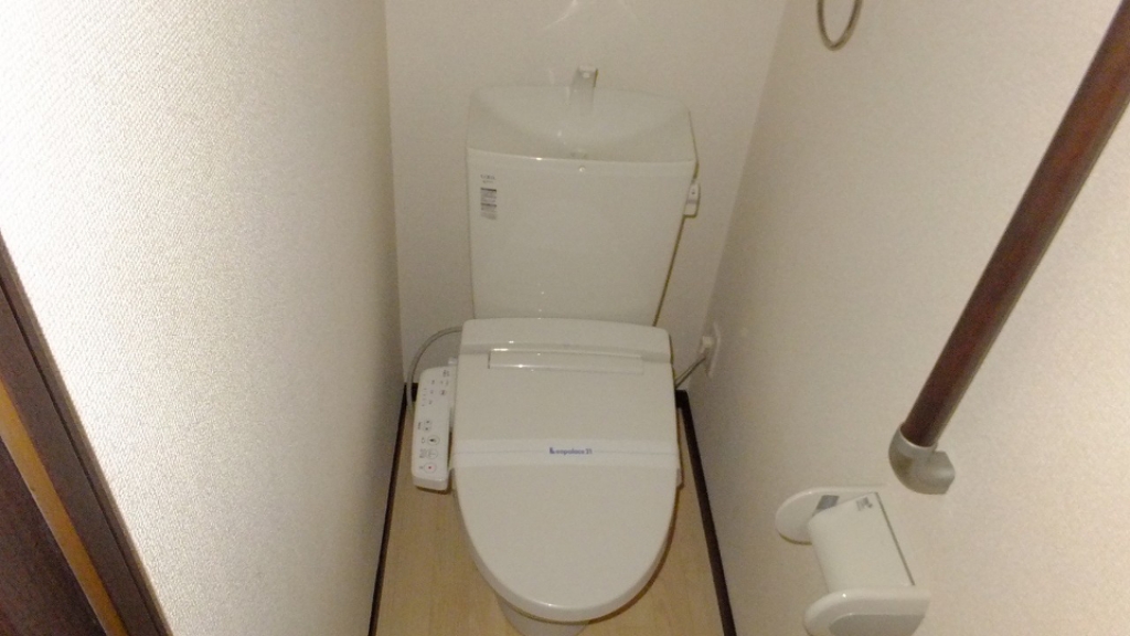その他　温水洗浄便座付き