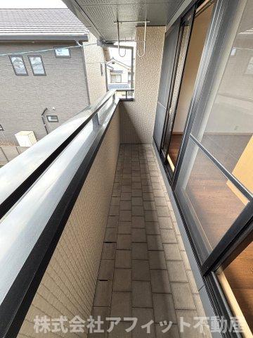 バルコニー　東向き