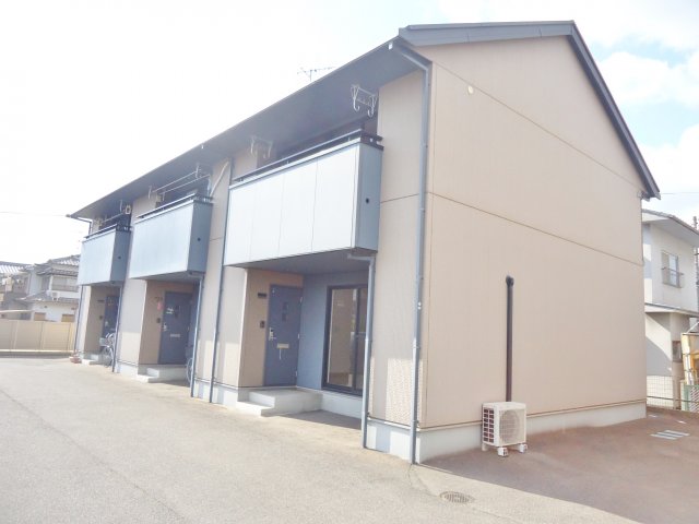 建物外観　メゾンフルールII・木造