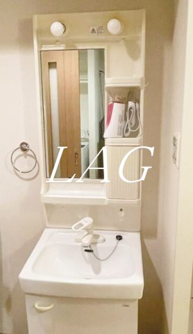 洗面設備　洗面台です。