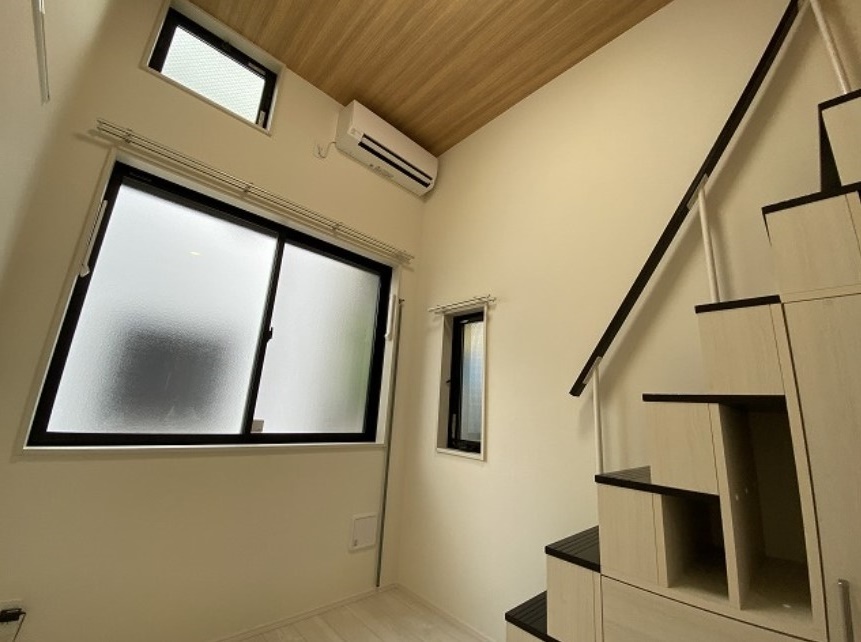 居室・リビング　同仕様写真