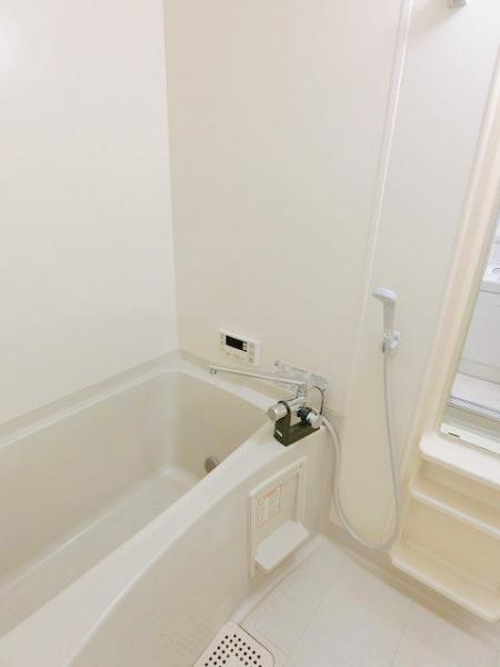 バス・シャワールーム　浴室