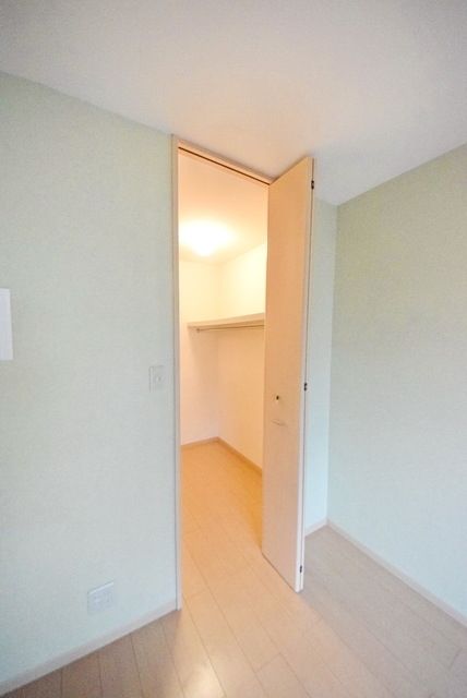 収納　★ウォークインクローゼット★