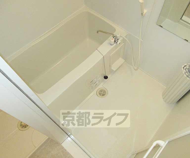 バス・シャワールーム　リラックスできるバスルーム・