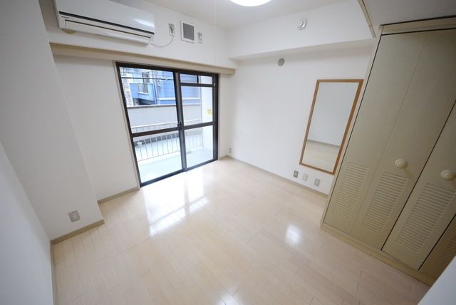 居室・リビング　★日のあたりの良いリビングです★