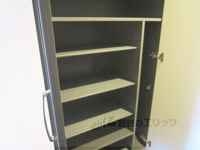 その他設備　下駄箱