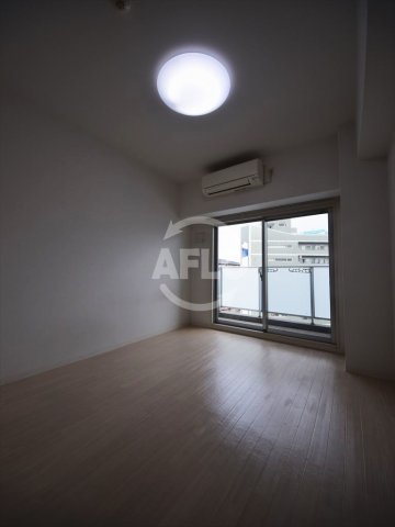 居室・リビング　エルミタージュ難波南V　洋室