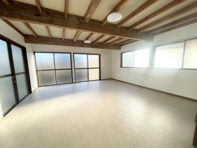 その他部屋・スペース　1階10畳洋室　A