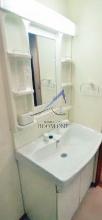 洗面設備　洗面台です。