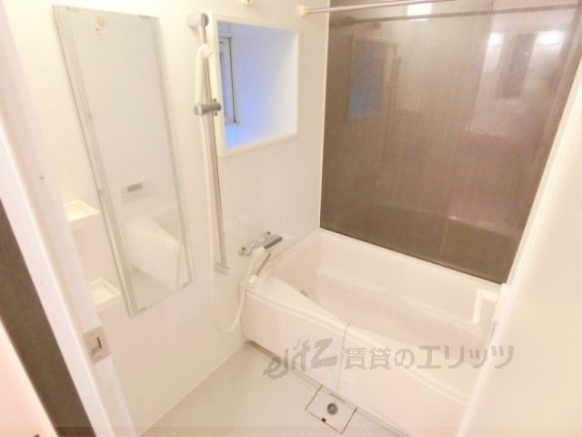 バス・シャワールーム　風呂