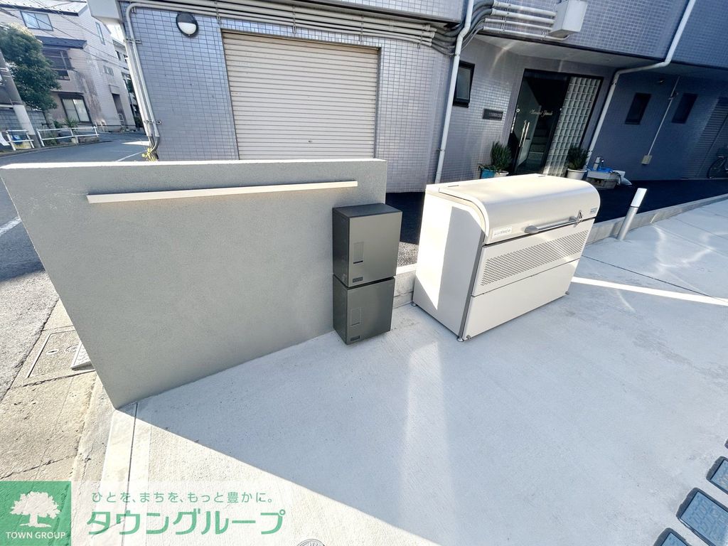 エントランス　バルコニー