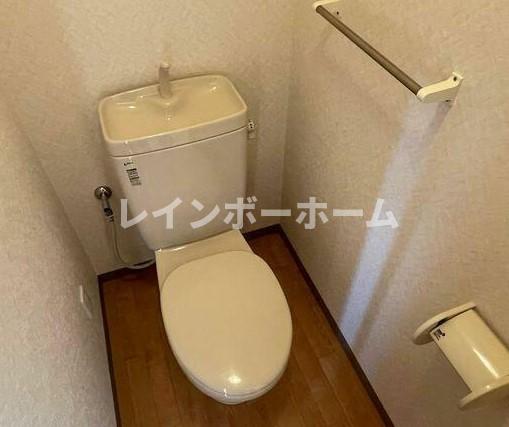 トイレ　トイレもきれいです