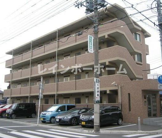 建物外観　外観は落ち着いています