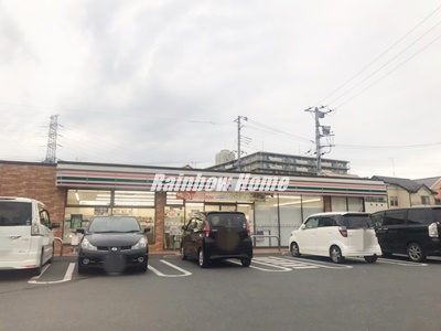コンビニ　セブンイレブン　川越今福店（コンビニ）まで1082m