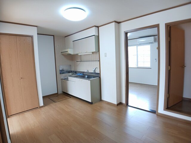 その他部屋・スペース　明るい色調の室内です