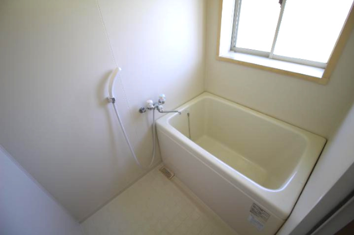 バス・シャワールーム　日々の暮らしに欠かせないお風呂です