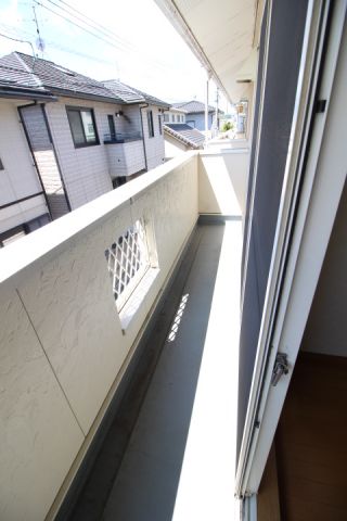 バルコニー　落ち着いた時間を過ごせるバルコニーです