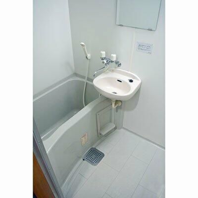 バス・シャワールーム　ゆったり過ごせるお風呂です