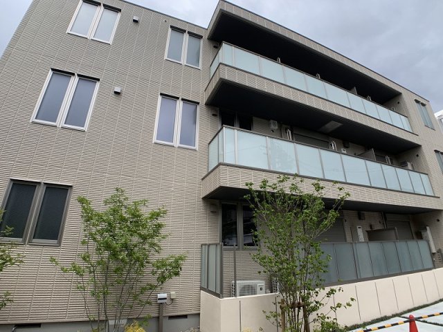 建物外観　モニター付インターホン・宅配BOX付！