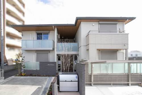 建物外観　積水ハウス施工の賃貸住宅です。
