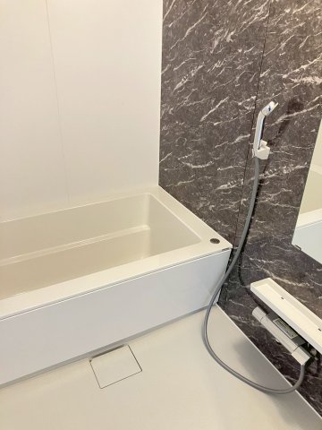 バス・シャワールーム　ユニットバス（イメージ）