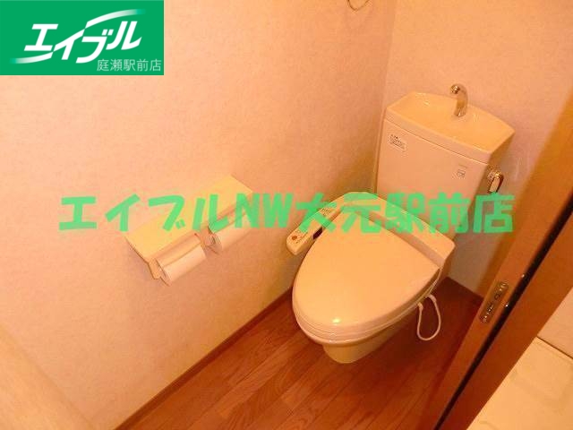 トイレ　トイレ