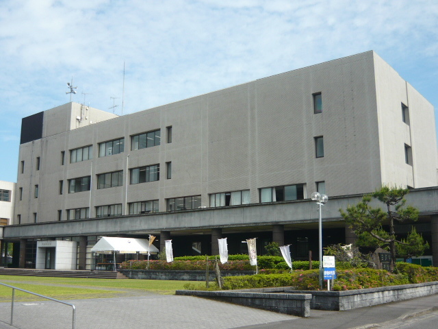 役所　日置市役所（役所）まで1800m