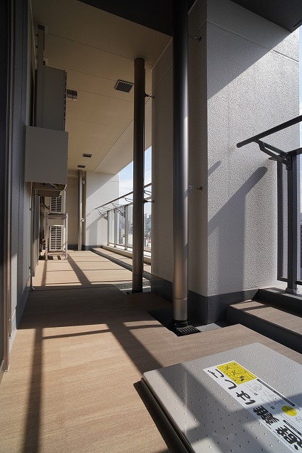 バルコニー　バルコニー