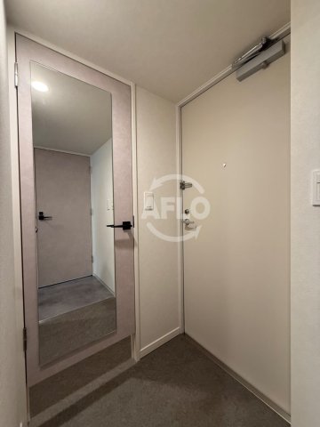 玄関　アーバネックス堺筋本町　玄関