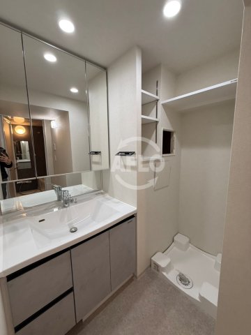 洗面設備　アーバネックス堺筋本町　独立洗面台