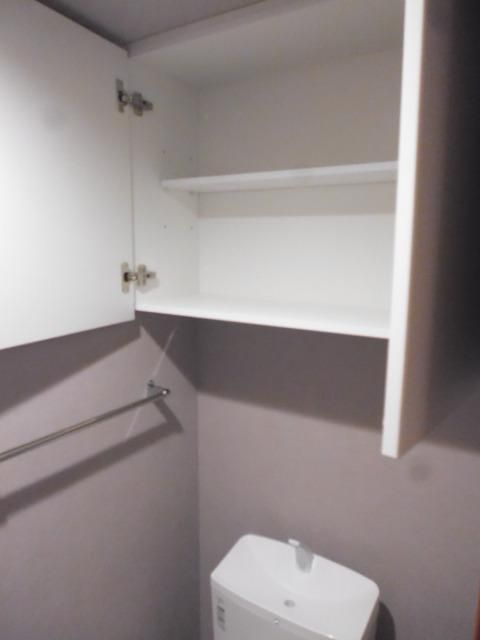 収納　★トイレには収納があります★