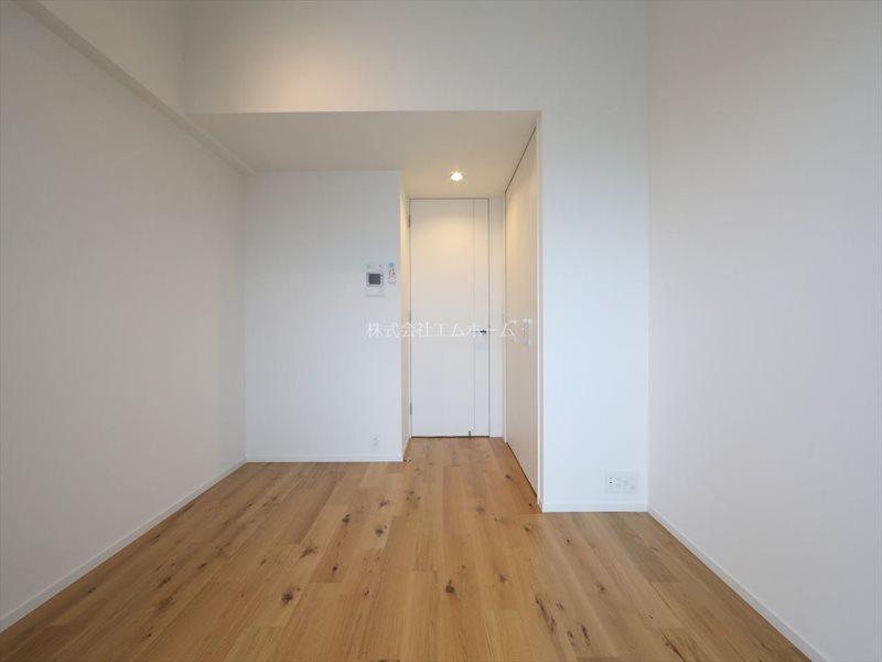 その他　洋室6.6帖　エアコン付　南向きバルコニー