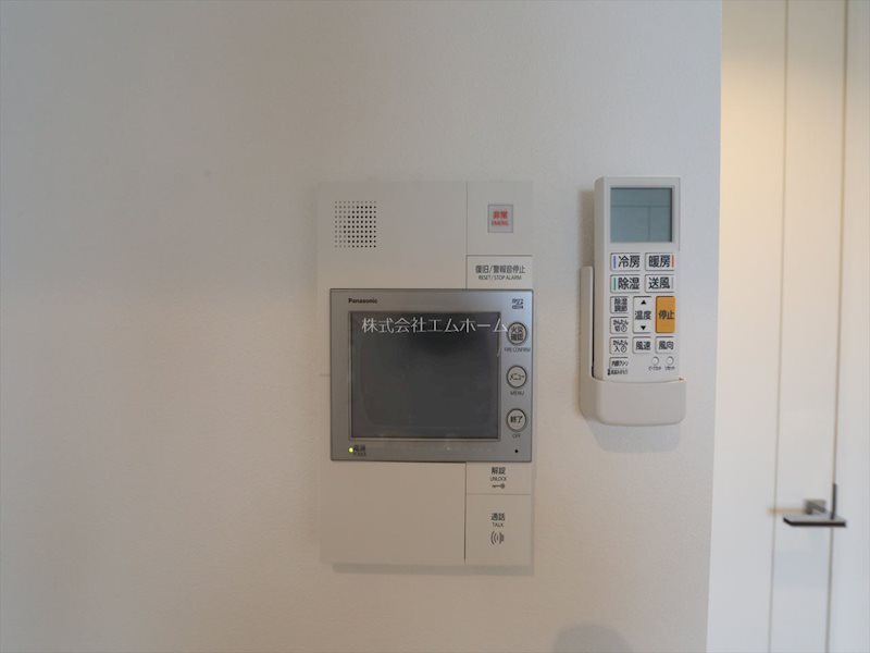 セキュリティ　TVモニター付インターホン