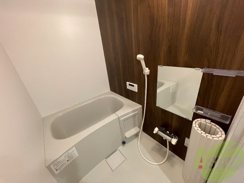 バス・シャワールーム　浴槽もまったりでき、疲れた体を癒せます。