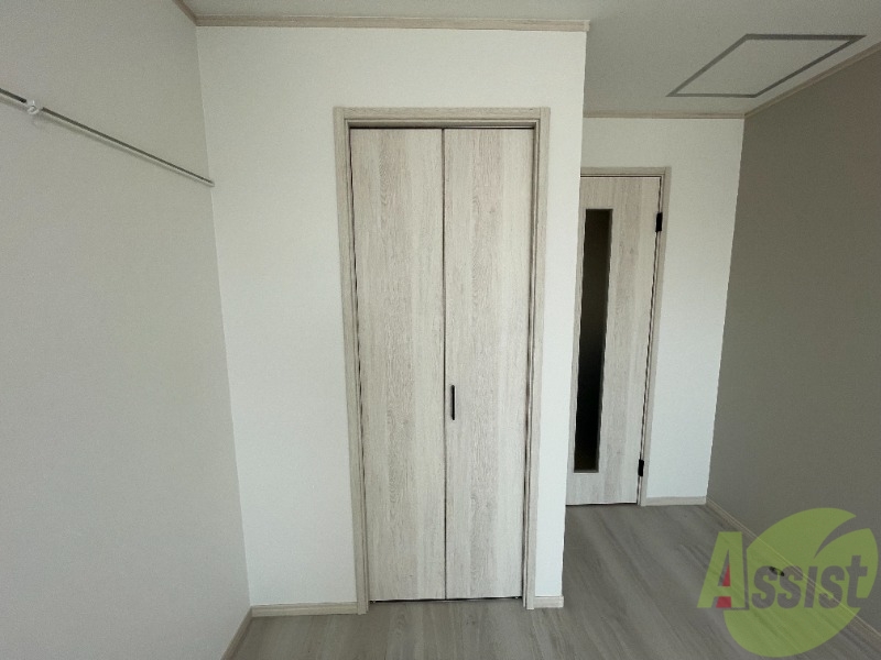 収納　収納スペース。衣類などたくさん入れましょう。