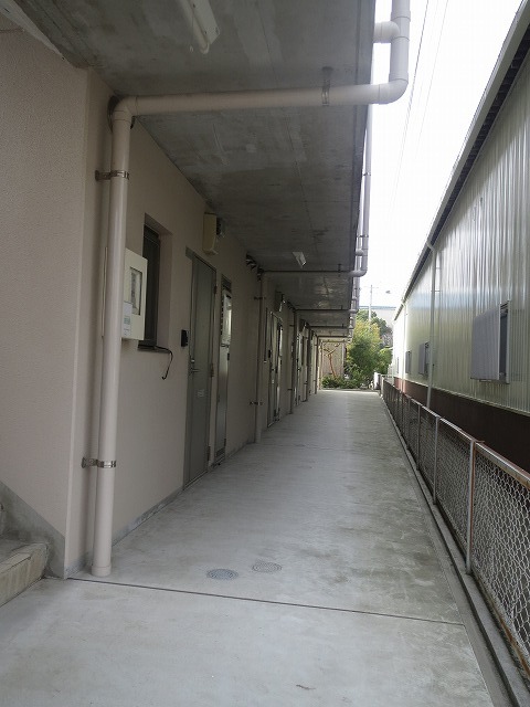 エントランス　共用部廊下です！！