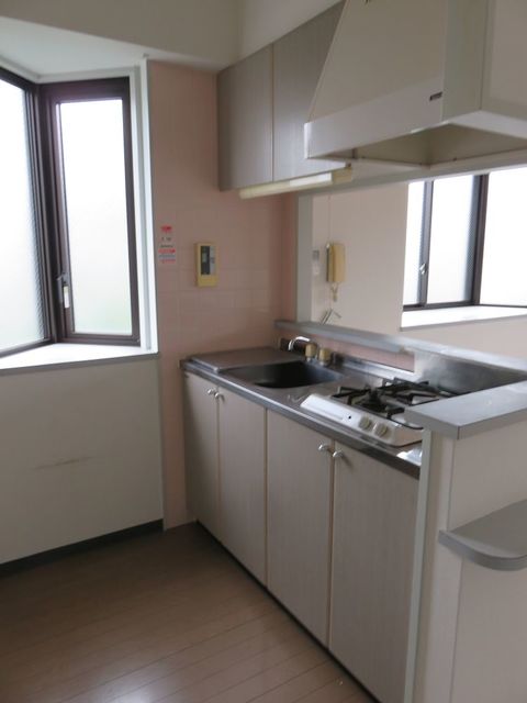 キッチン　２口ガスコンロ付システムキッチン