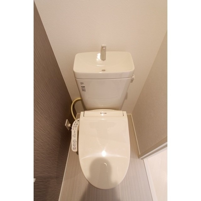 トイレ　別号室イメージ