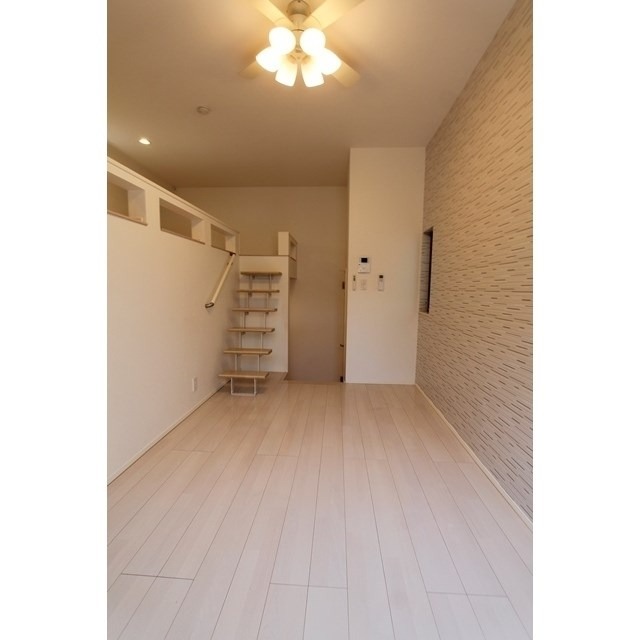 居室・リビング　別号室イメージ