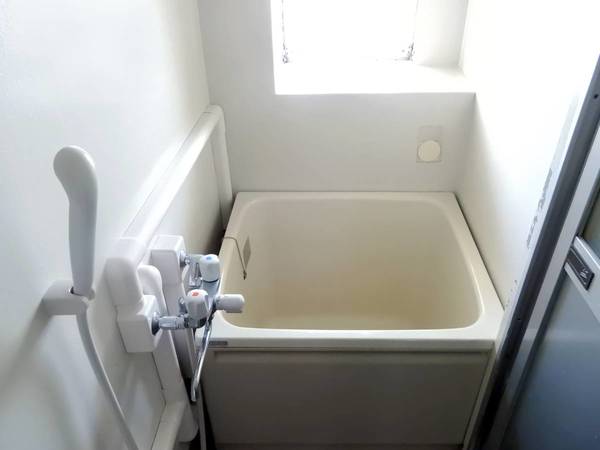 バス・シャワールーム　ビレッジハウスの同一物件・同一タイプの間取りの写真です