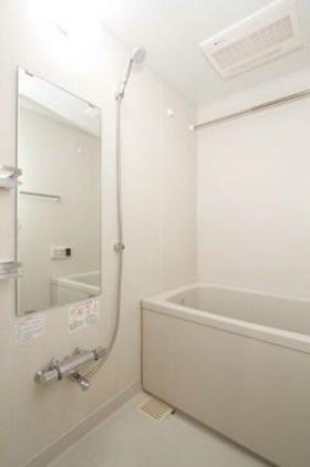 バス・シャワールーム　弊社は全物件が仲介手数料半月分でご紹介可能です。