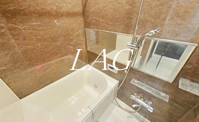 バス・シャワールーム　お風呂です。