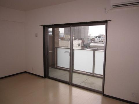 居室・リビング　プリマベーラ龍ノ口