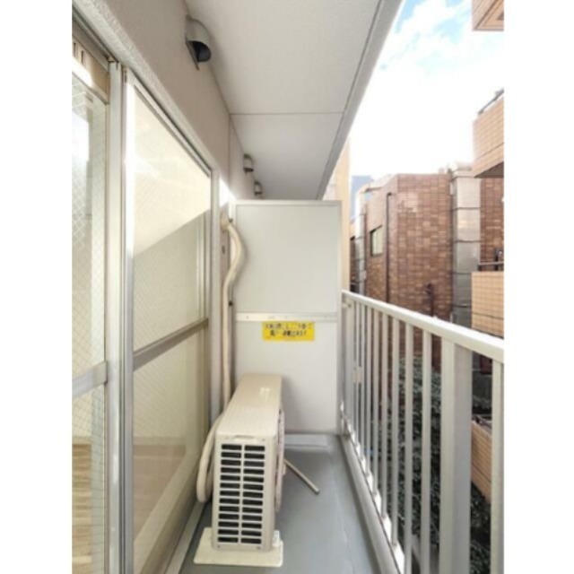 バルコニー　※同仕様写真含む