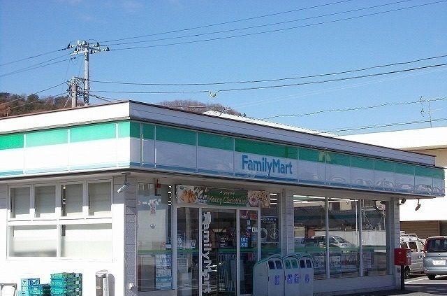 コンビニ　ファミリーマート長泉鮎壺北店（コンビニ）まで1400m