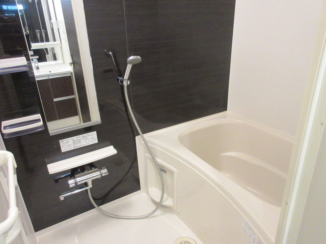 バス・シャワールーム　追炊き