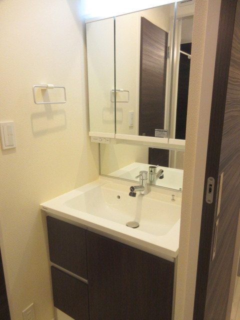 洗面設備　独立洗面台