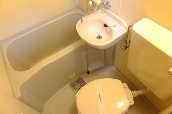 バス・シャワールーム