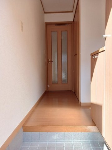 玄関　シンプルで使いやすい玄関です
